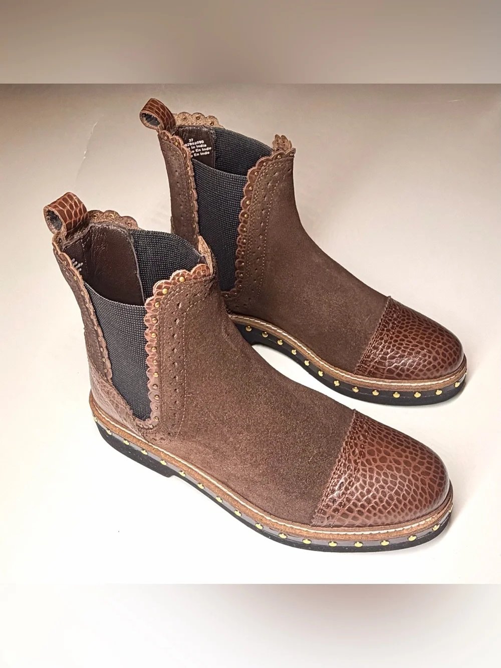 Free People Women’s Atlas Chelsea Boot Chocolate Brown Studded Size- 37 Us 7